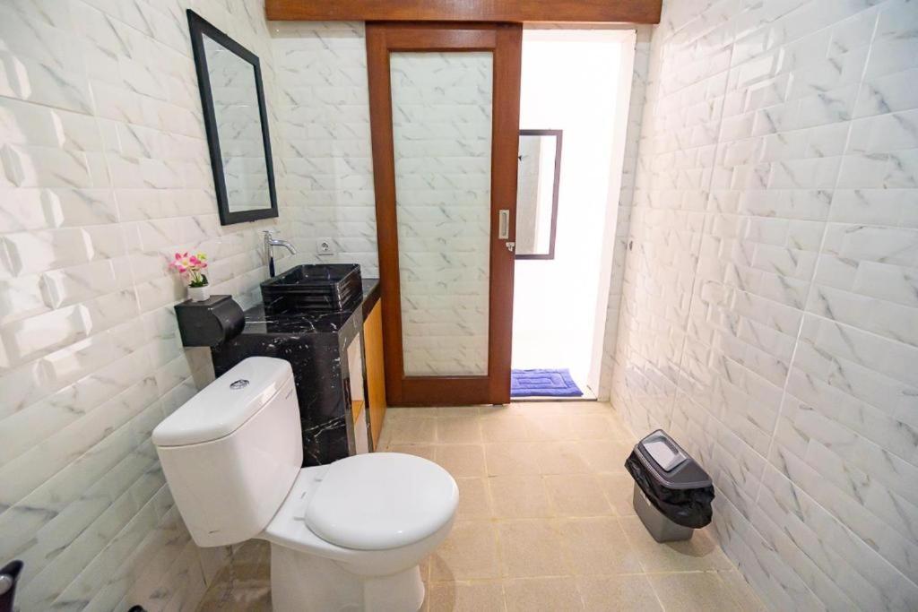 Bagas Bagus Guesthouse Canggu  Ngoại thất bức ảnh
